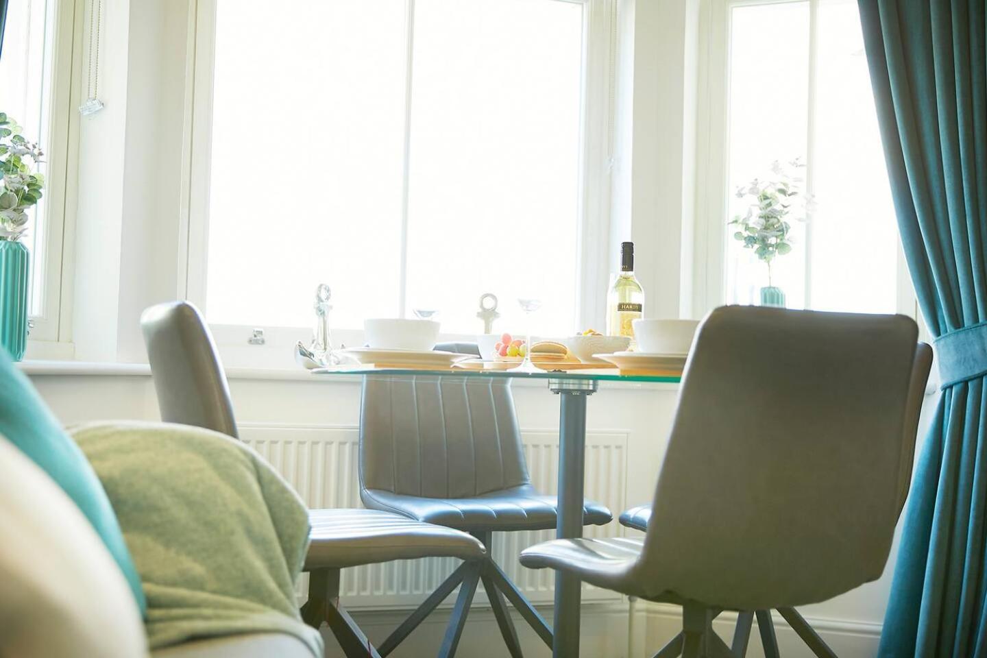 Sea View Serenity Breath Taking Sea View Sleeps 4 斯卡伯勒 外观 照片