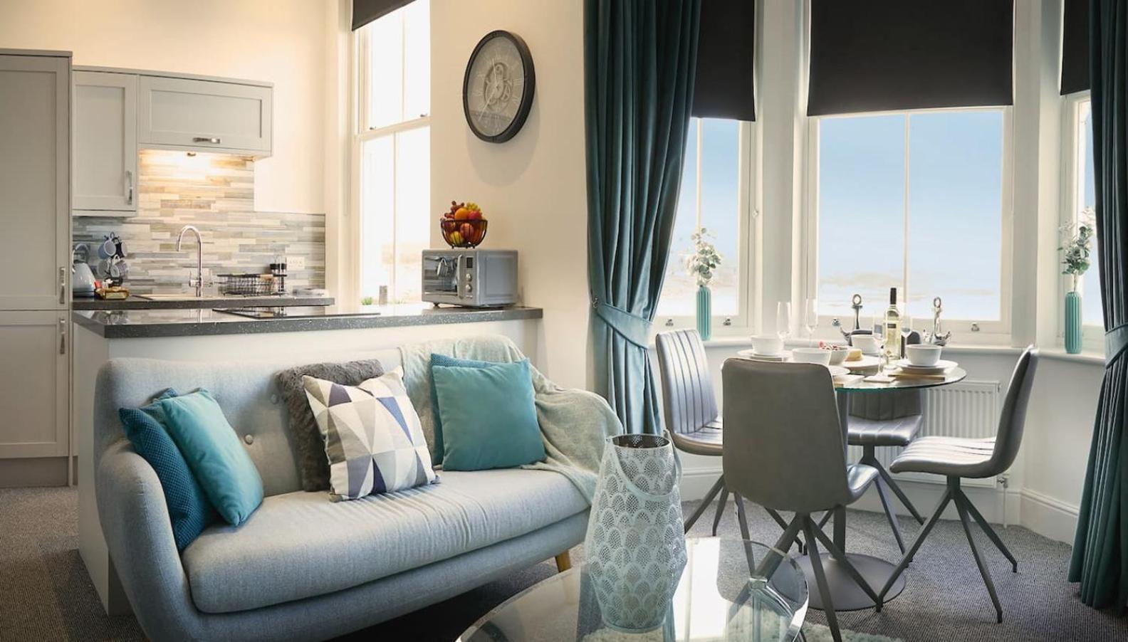 Sea View Serenity Breath Taking Sea View Sleeps 4 斯卡伯勒 外观 照片